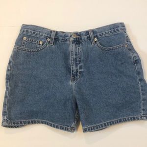 Tommy Hilfiger high waisted Shorts size 10